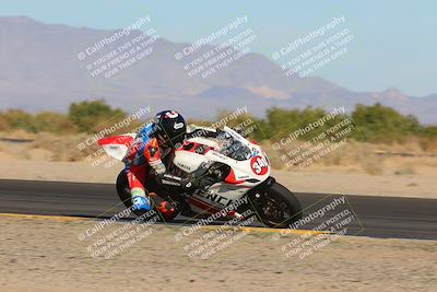 media/Dec-04-2022-CVMA (Sun) [[e38ca9e4fc]]/Race 9 Supersport Middleweight Shootout/